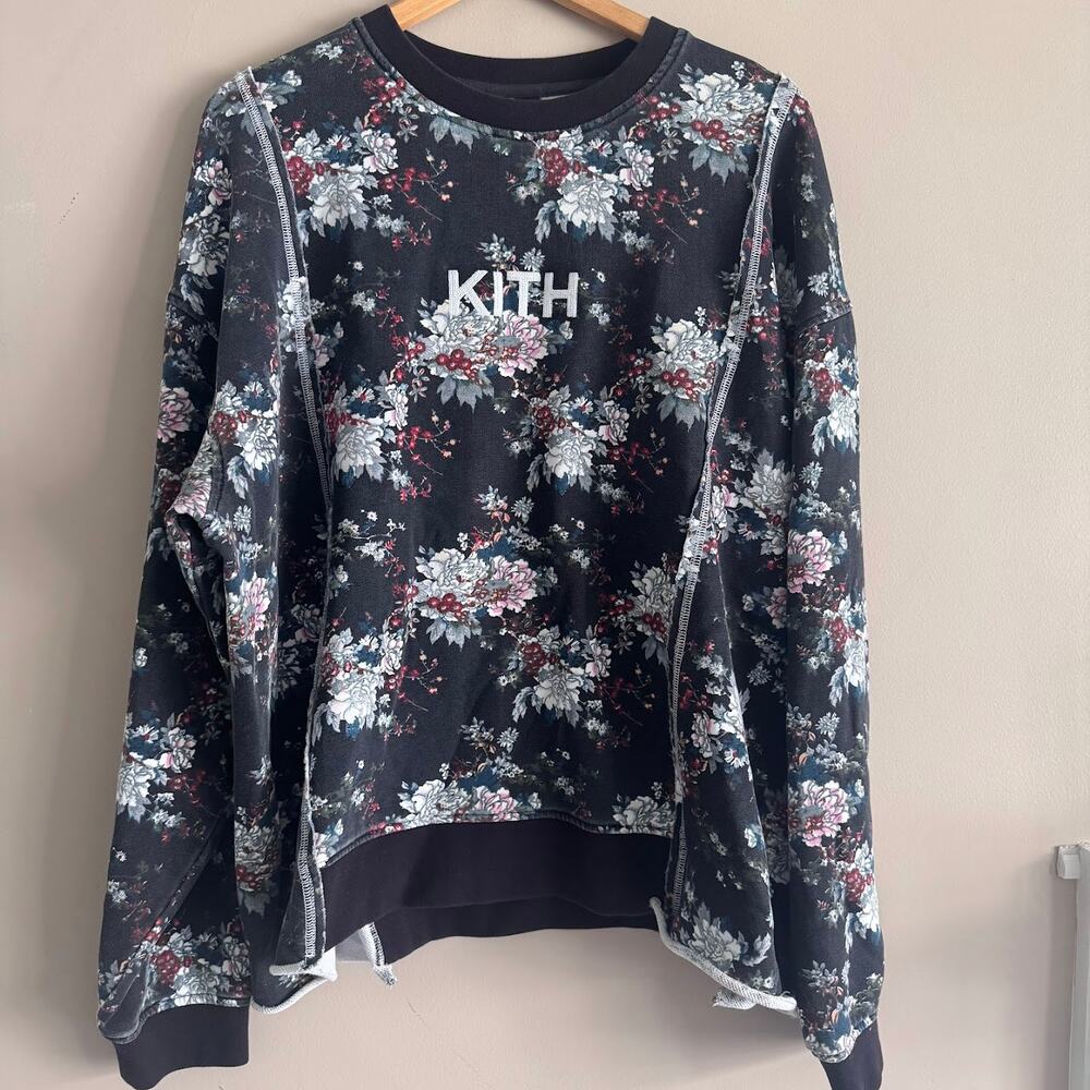 Kith Floral Panel Crewneck Sweatshirt Embroidered Logo Size XL